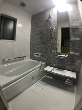 浴室リフォーム　TOTOサザナ　タイル張り浴室 アイキャッチ画像